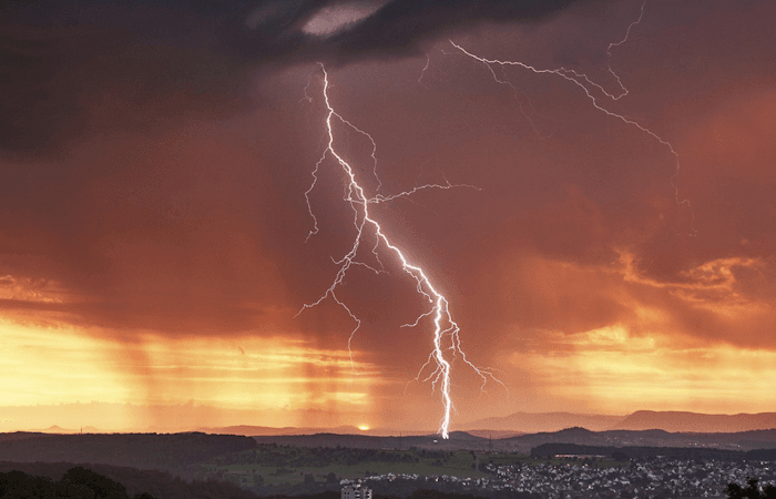 La saison des orages va commencer