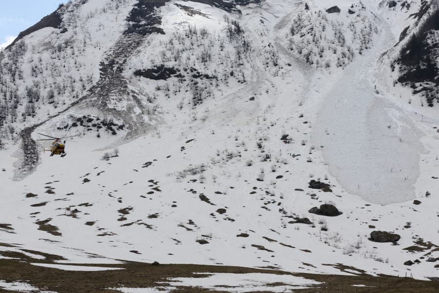 Image d'illustration pour Grosse avalanche en Haute Savoie au col des Aravis