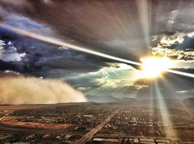 Image d'illustration pour Tempête de sable en Arizona (Etats Unis)