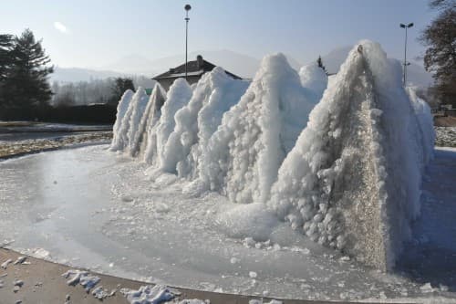 Rond point de Cognin en glace
