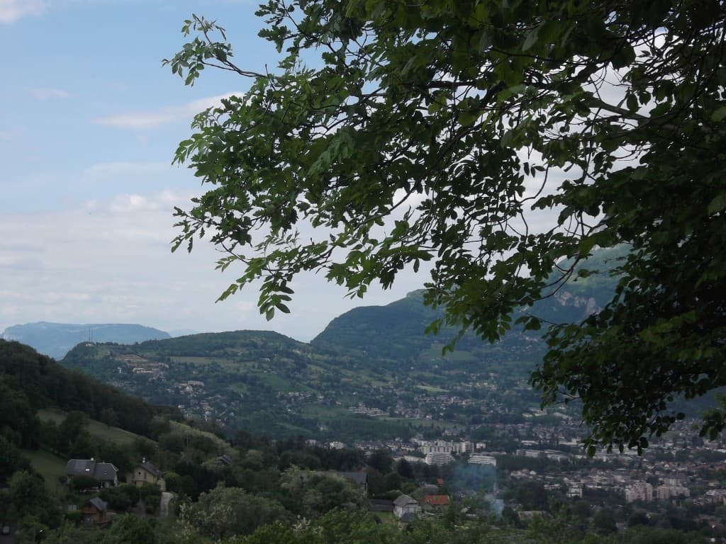 Les Monts par une belle journée