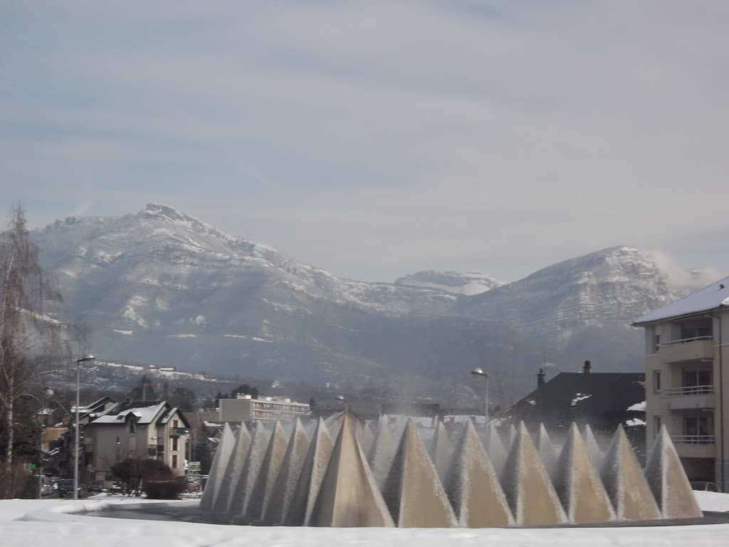 Les Pyramides ont mis un voile blanc 